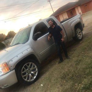 Meet your Posher, Erick